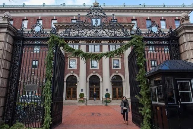 这些学校早申冲刺不容错过!早申录取率高几倍! - 拷贝(图8) 这些学校早申冲刺不容错过!早申录取率高几倍! - 拷贝(图8)