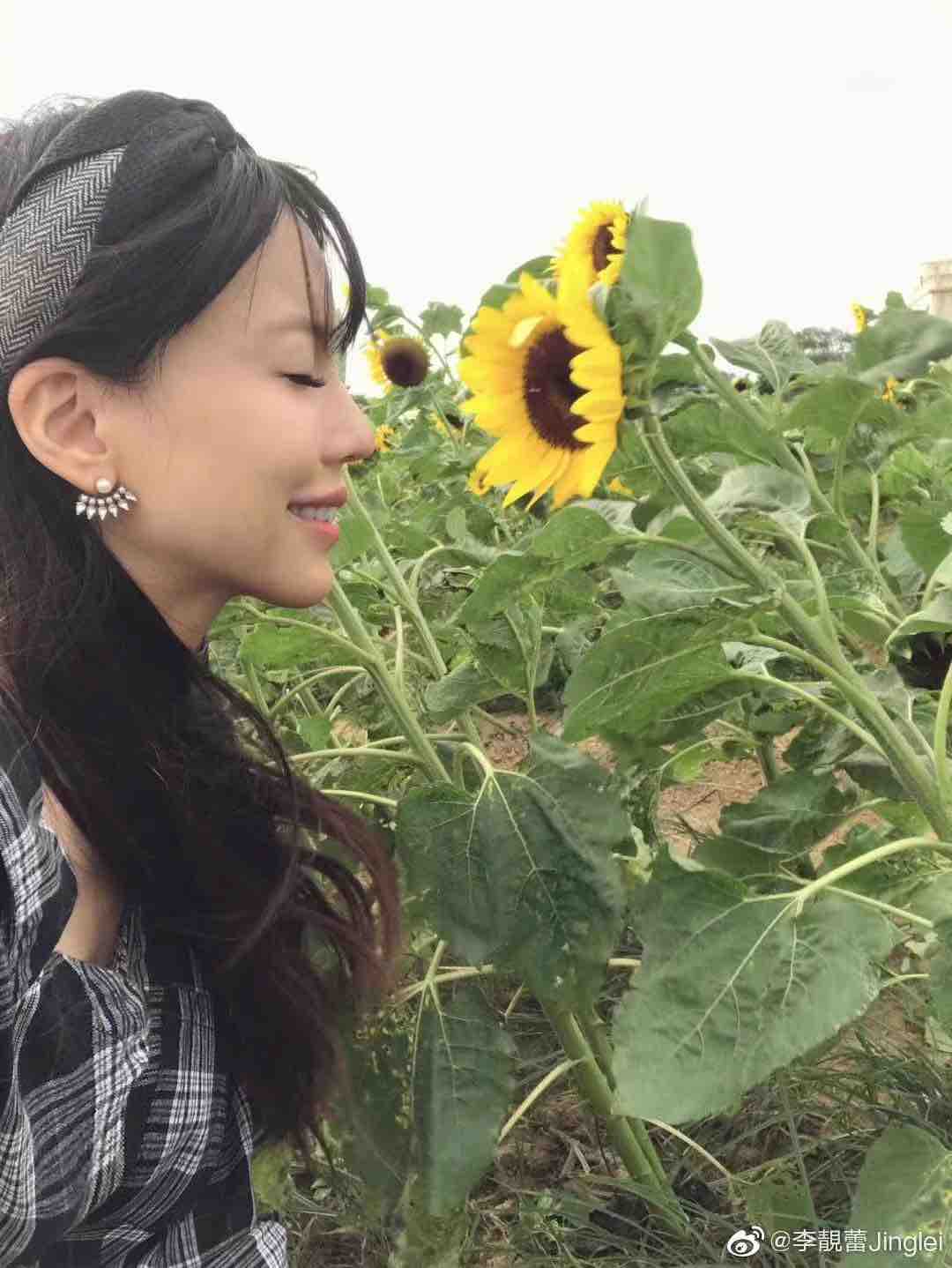 王力宏塌房了?所以说,哥大研究生毕业的李靓蕾也会遇到渣男?(图5) 王力宏塌房了?所以说,哥大研究生毕业的李靓蕾也会遇到渣男?(图5)