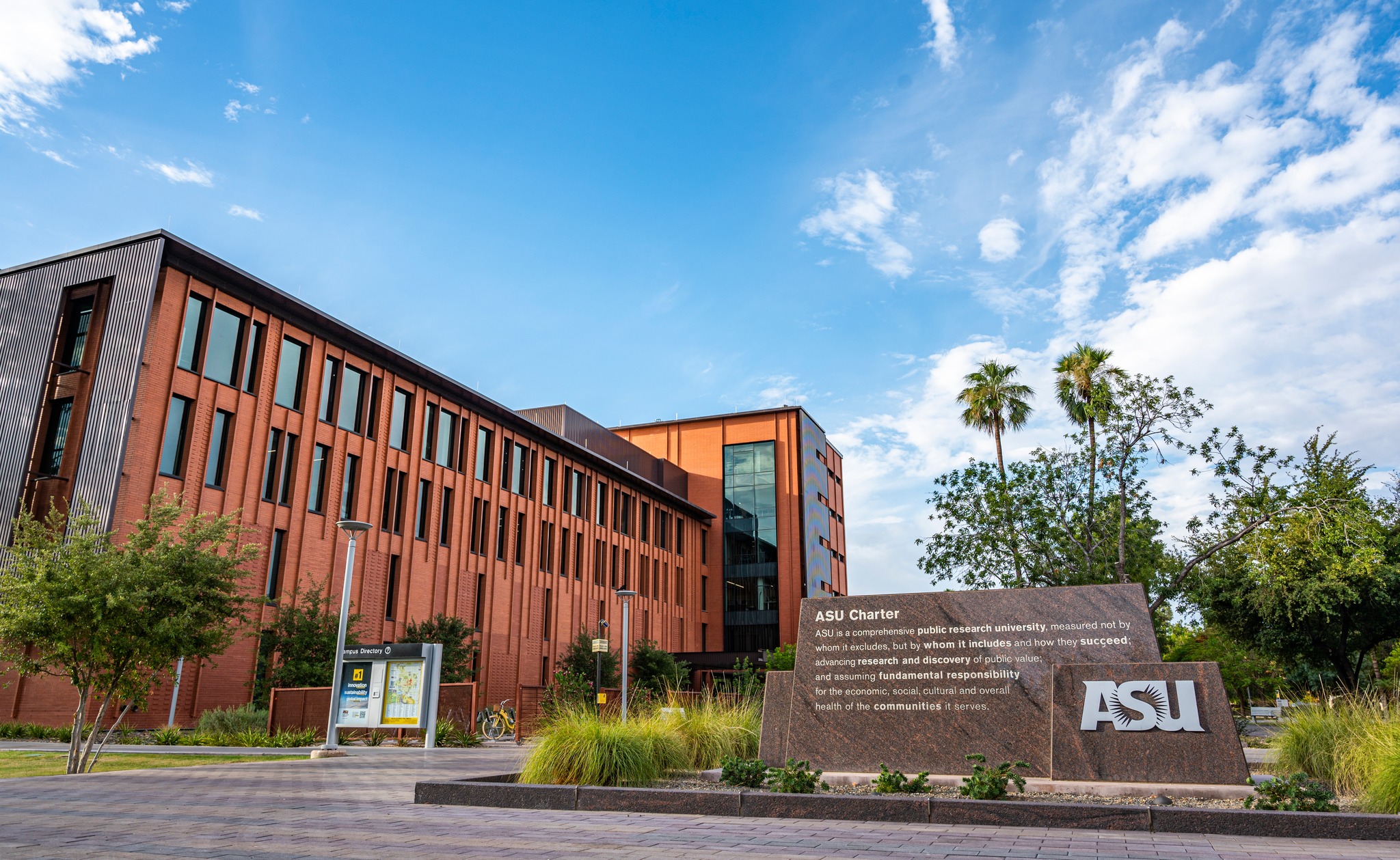 最受国际生青睐的美国大学TOP10(图8) 最受国际生青睐的美国大学TOP10(图8)