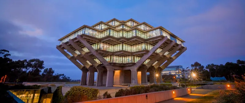 最受国际生青睐的美国大学TOP10(图11) 最受国际生青睐的美国大学TOP10(图11)