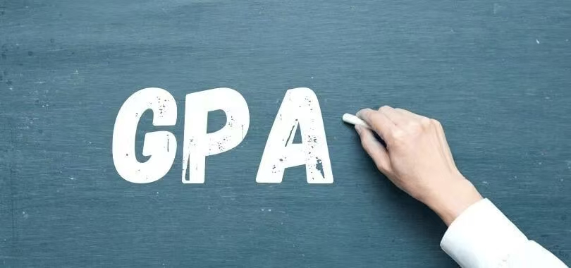 GPA不到3.0也能逆袭TOP50?低分段申请美研的破局攻略来了!(图1) GPA不到3.0也能逆袭TOP50?低分段申请美研的破局攻略来了!(图1)